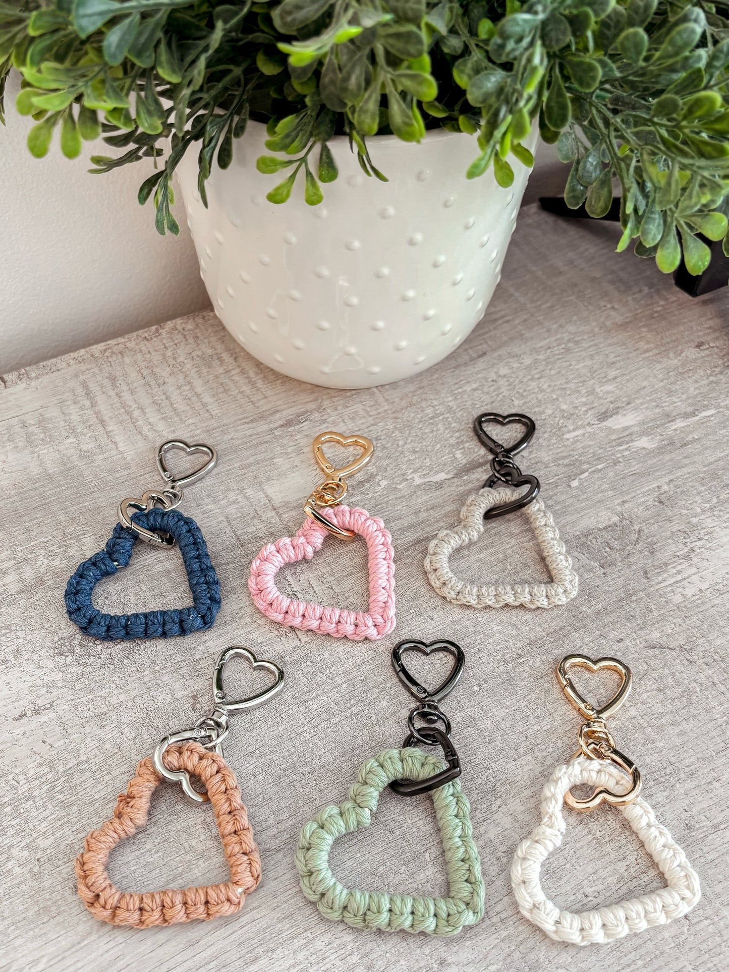 Double heart macrame key chain